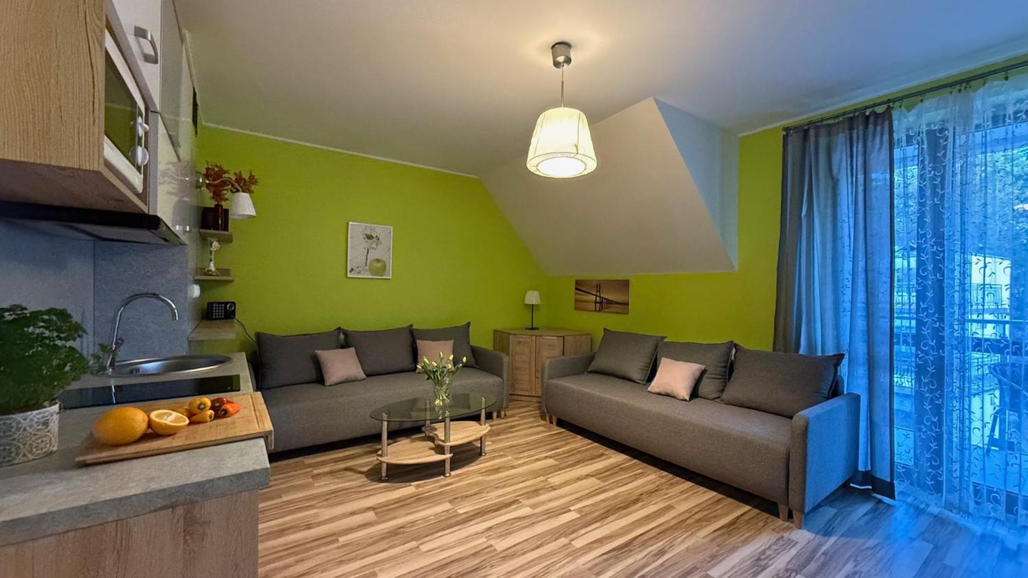 Morskie Apartamenty Przy Plazy Piamola Krynica Morska Ngoại thất bức ảnh